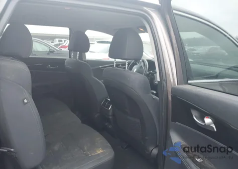 2019 Kia Sorento 2.4L Lx z USA, uszkodzony, nr VIN 5XYPGDA31KG545356